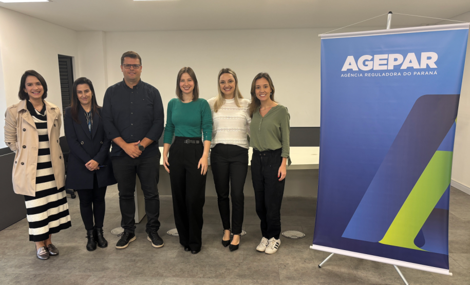 Mariana, Eliana, Flávio, Marina, Caroline e Luisa