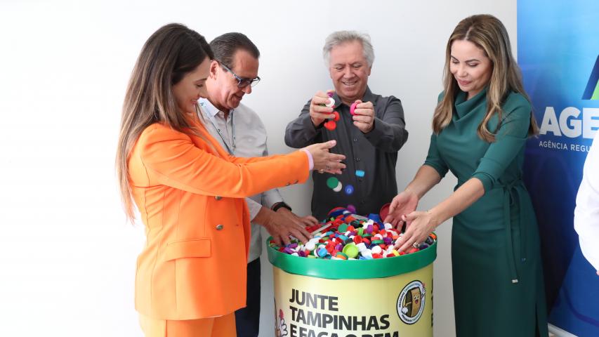 Agepar faz doação de tampas plásticas para o Asilo São Vicente de Paulo